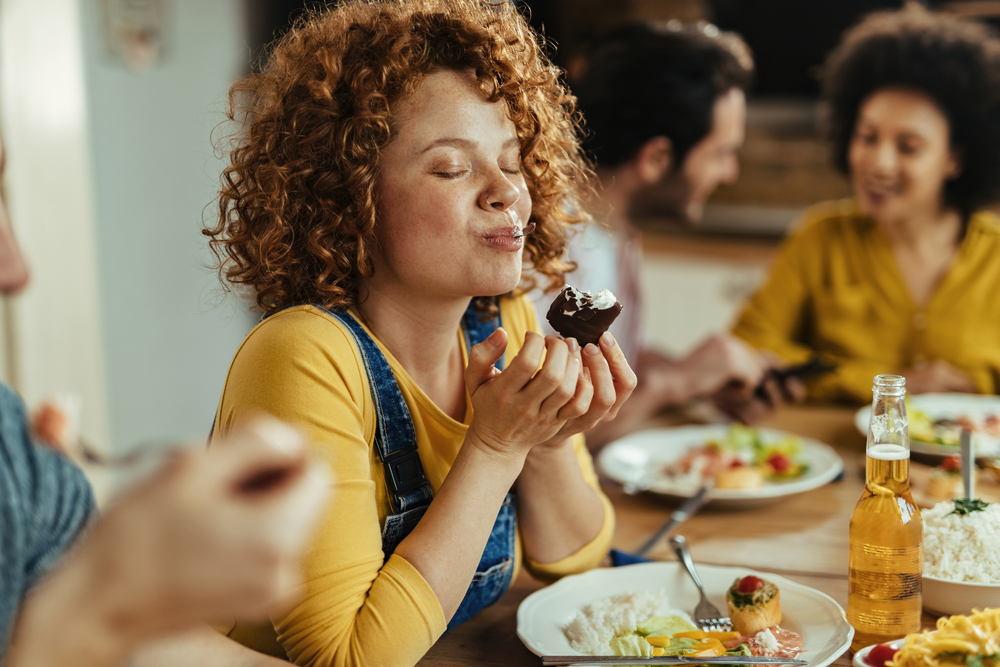 夜ご飯を6時までに食べると痩せるといわれるカラクリ・やり方やダイエット効果を高めるコツ